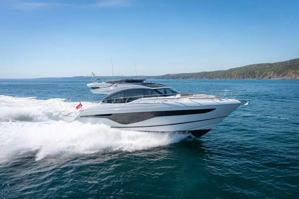 Princess S62 for sale in Menorca - Clearwater Marine